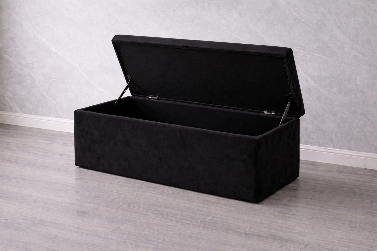 Leonardo Ottoman Box