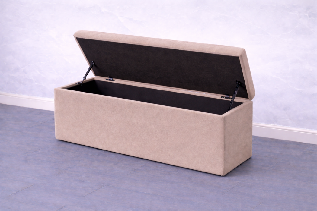 Yuna Ottoman Plush Box
