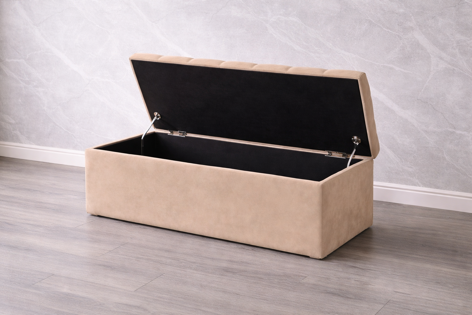 Chesterfield Ottoman Box