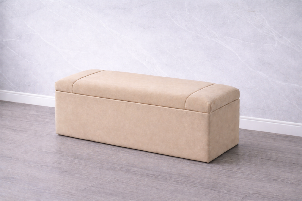 Leo Ottoman Plush Box