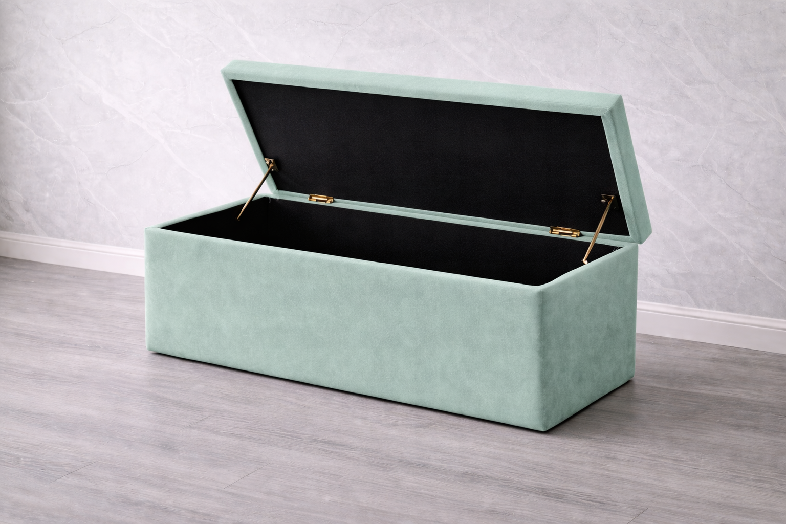 Leonardo Ottoman Box