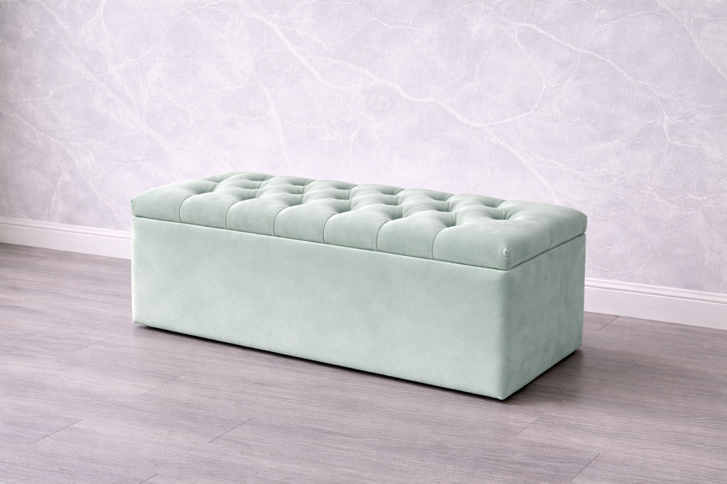 Chesterfield Ottoman Box Plush