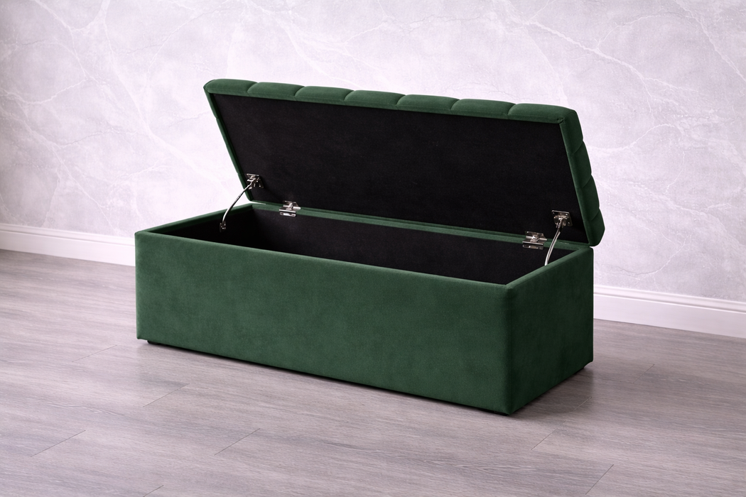 Chesterfield Ottoman Box Plush