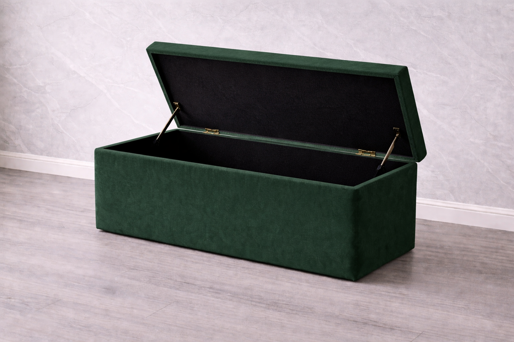 Leonardo Ottoman Plush Box