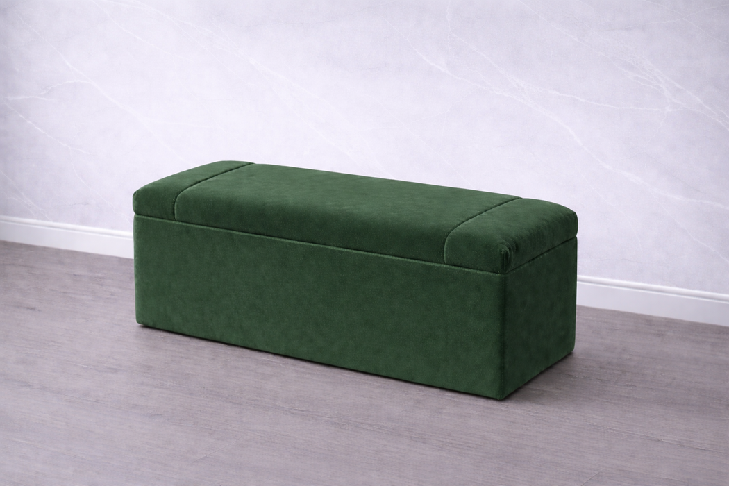 Leo Ottoman Plush Box