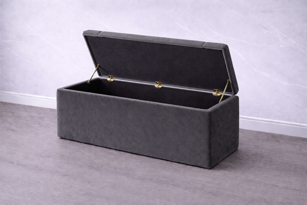 Leo Ottoman Plush Box