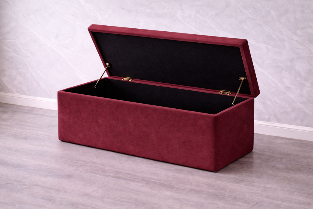 Leonardo Ottoman Plush Box
