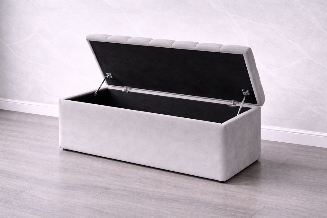 Chesterfield Ottoman Box Plush