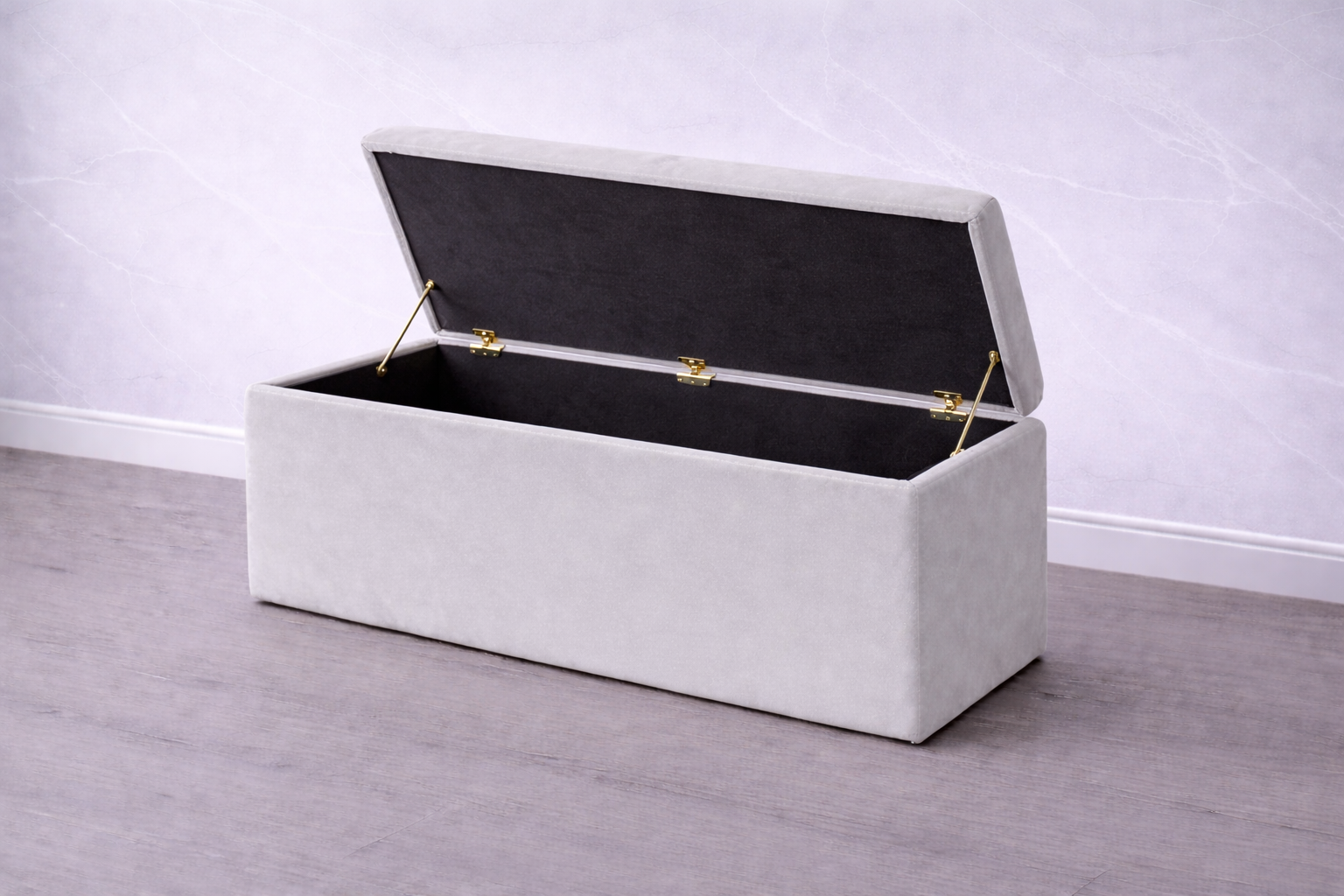 Leo Ottoman  Box