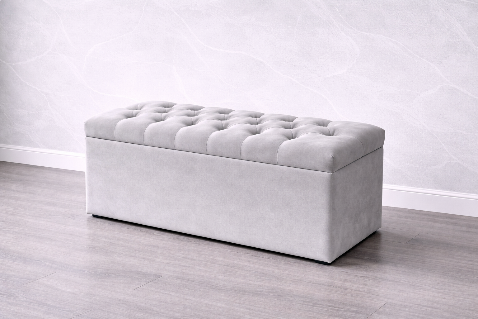 Chesterfield Ottoman Box