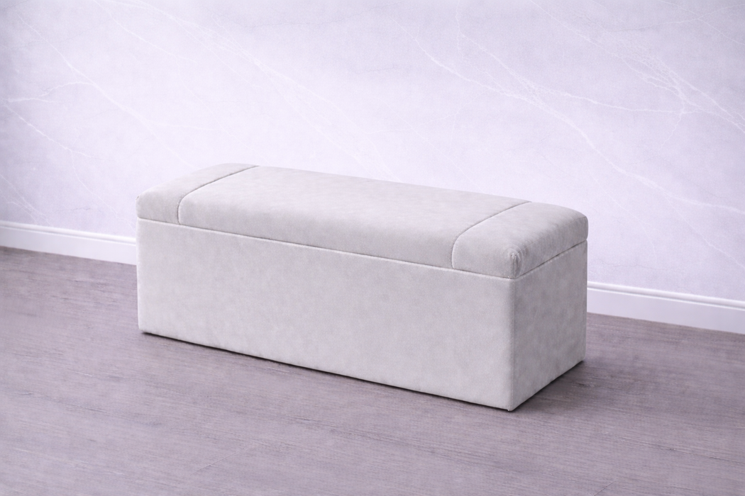 Leo Ottoman Plush Box