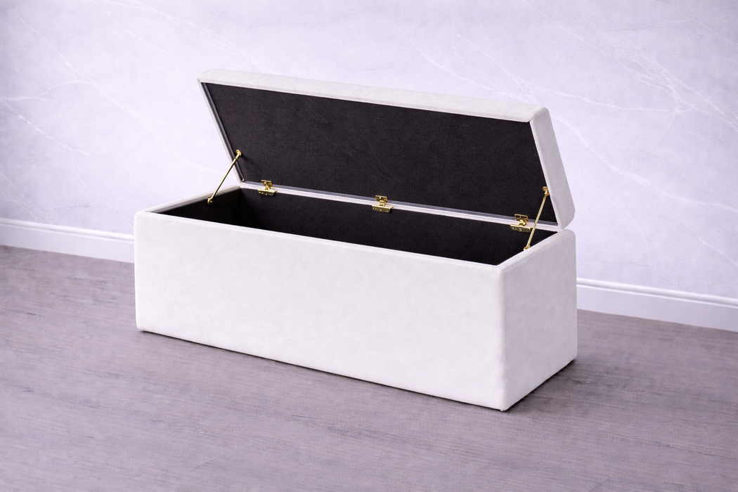 Leo Ottoman Plush Box