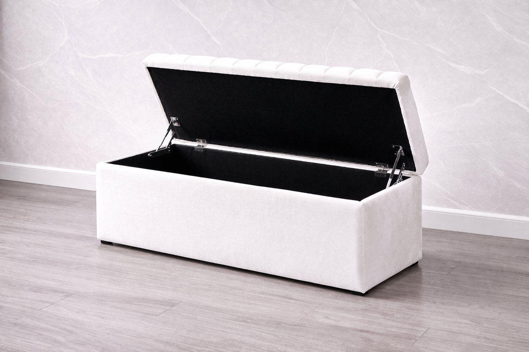 Chesterfield Ottoman Box Plush
