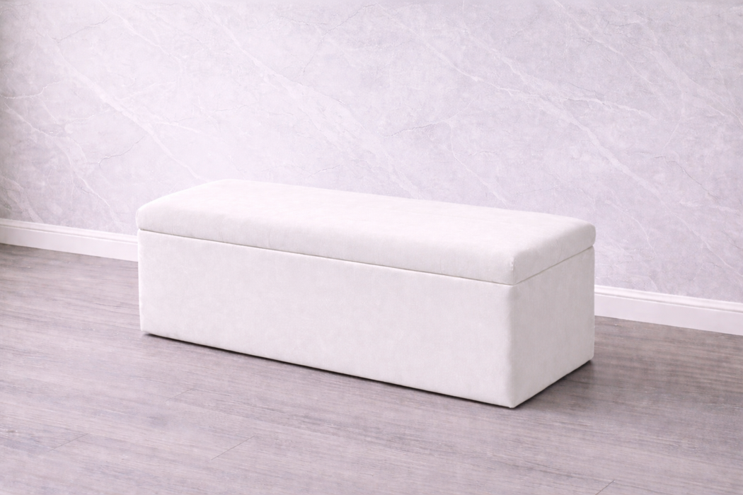 Leonardo Ottoman Plush Box