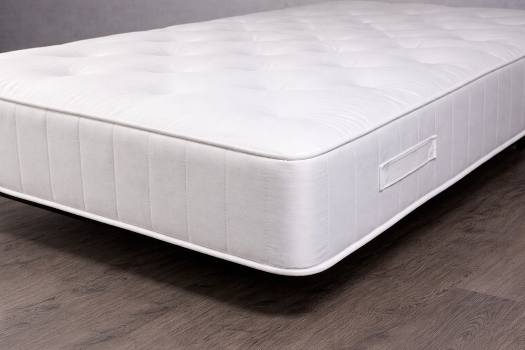 Royal Pocket Matras