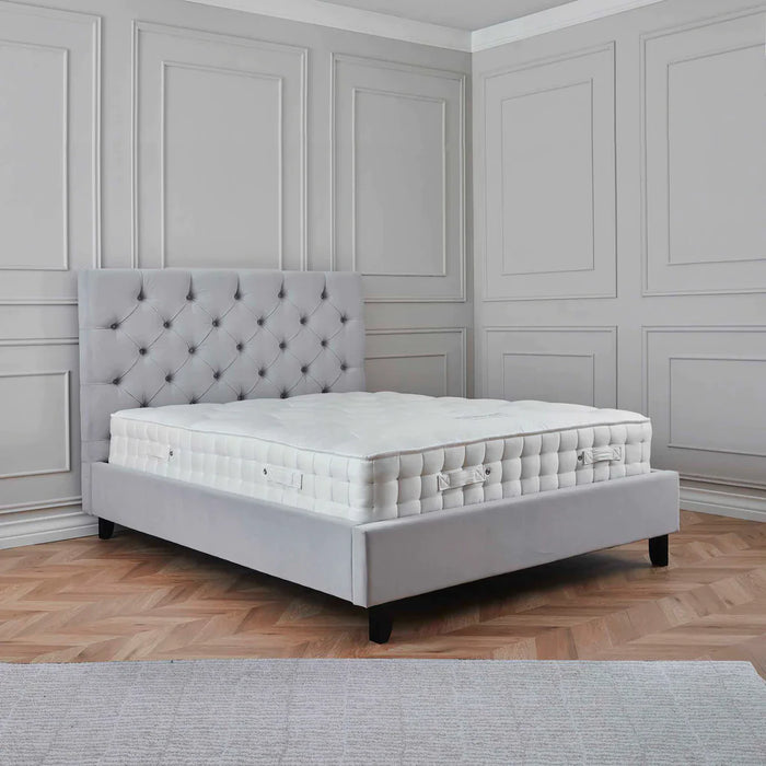 Rin Chesterfield Slee Bed